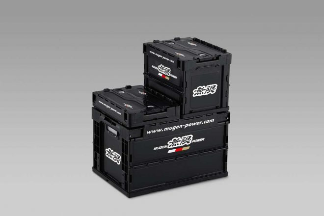 Mサイズの上にSサイズをふたつ積み重ねることが可能