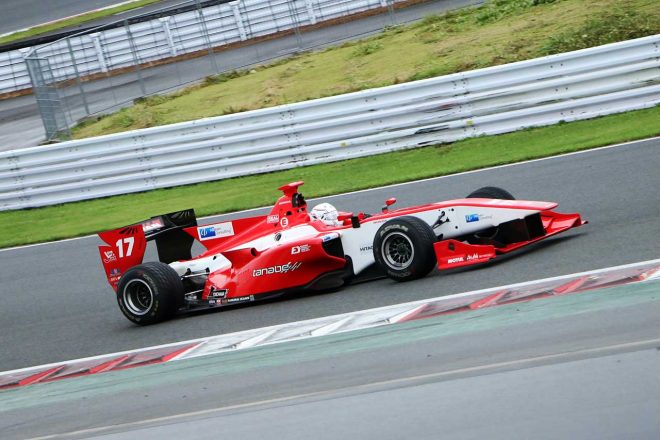 塚越広大（REAL RACING）