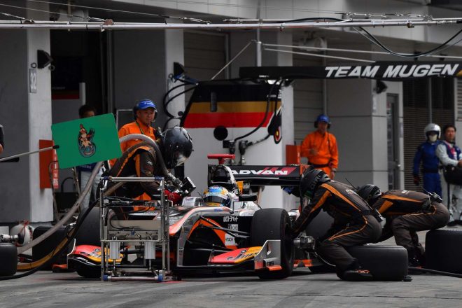 石浦宏明（JMS P．MU／CERUMO・INGING）