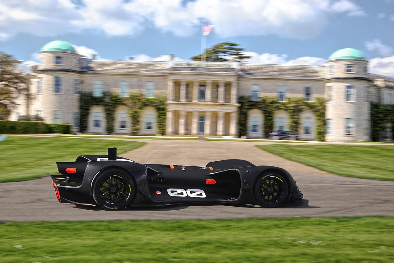 2018年のグッドウッド・フェスティバル・オブ・スピードで初走行するロボレース