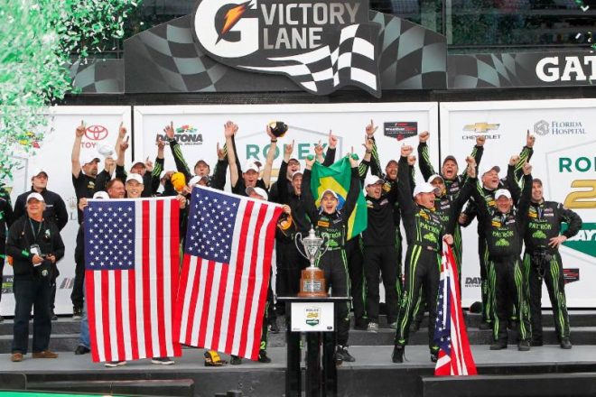 2016年のデイトナ24時間で総合優勝を飾ったテキーラ・パトロン・ESM