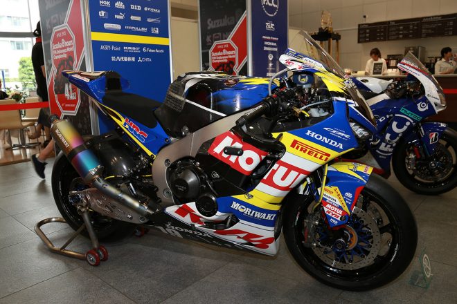 ホンダCBR1000RR SP2／KYB MORIWAKI MOTUL RACING