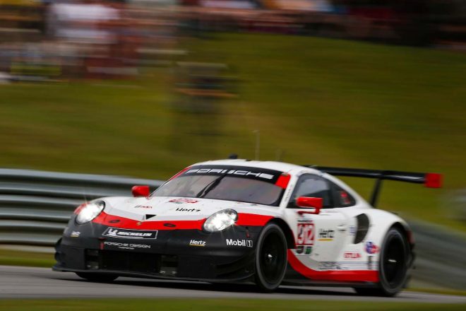 ポルシェGTチームの912号車ポルシェ911 RSR