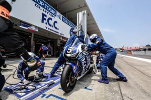 F.C.C. TSR Honda Franceピット作業の様子