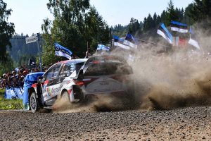 ヤリ-マティ・ラトバラ（トヨタ・ヤリスWRC）