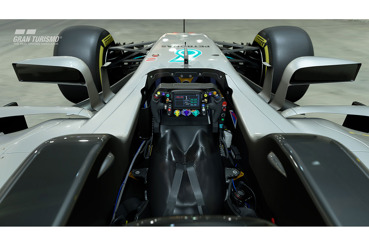 メルセデスAMG F1 W08 EQ Power＋ 2017のコクピット