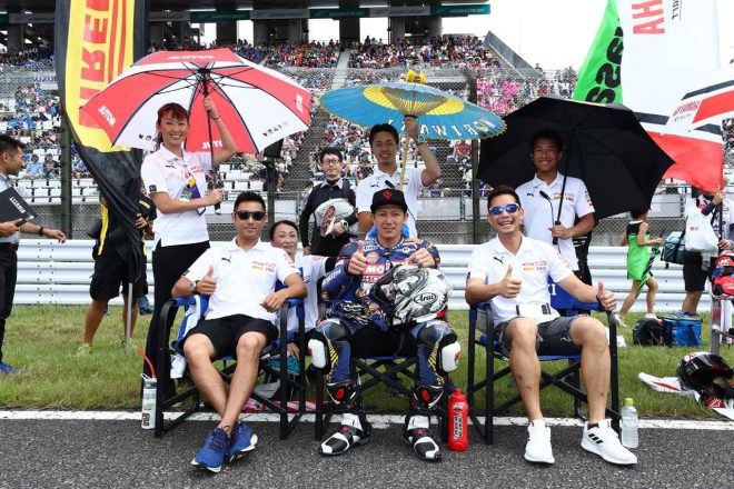 #19 KYB MORIWAKI MOTUL RACING