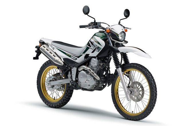 セロー250（ホワイト／グリーン）