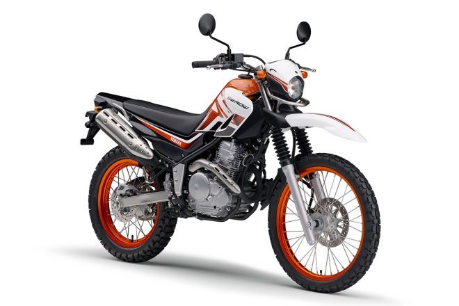 セロー250（ホワイト／オレンジ）