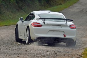 ポルシェがスタディーモデルとして開発したラリー仕様のケイマンGT4クラブスポーツ