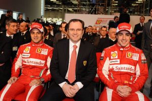 2010年 フェルナンド・アロンソとチームメイトのフェリペ・マッサ