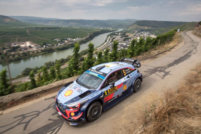 ティエリー・ヌービル（ヒュンダイi20クーペWRC）