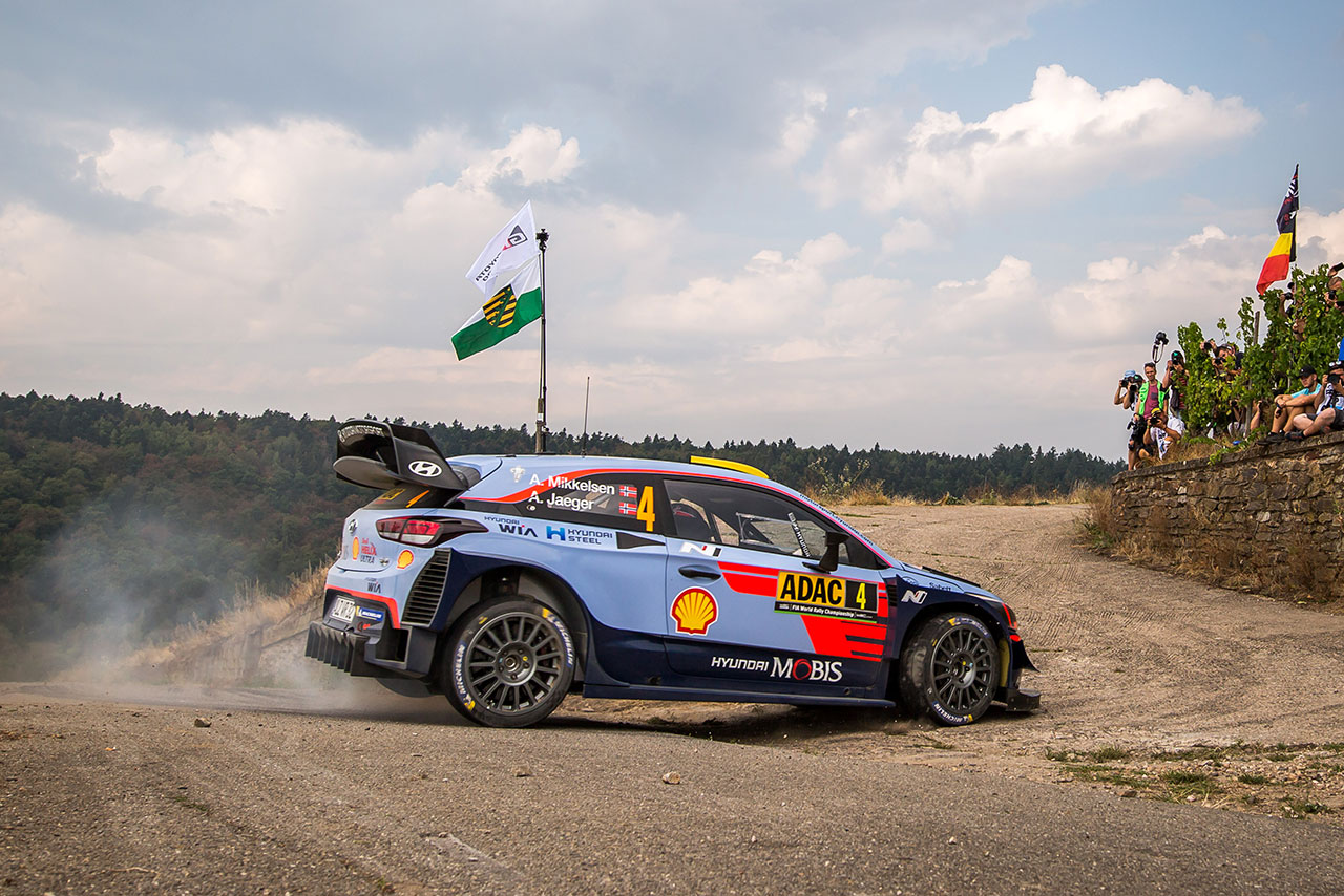 アンドレアス・ミケルセン（ヒュンダイi20クーペWRC）