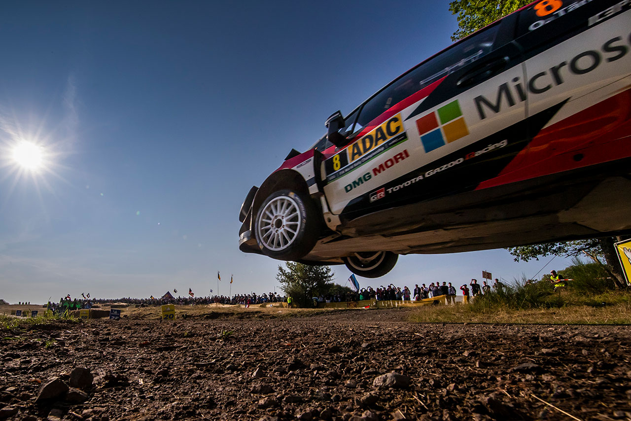 総合首位を快走するオット・タナク（トヨタ・ヤリスWRC）