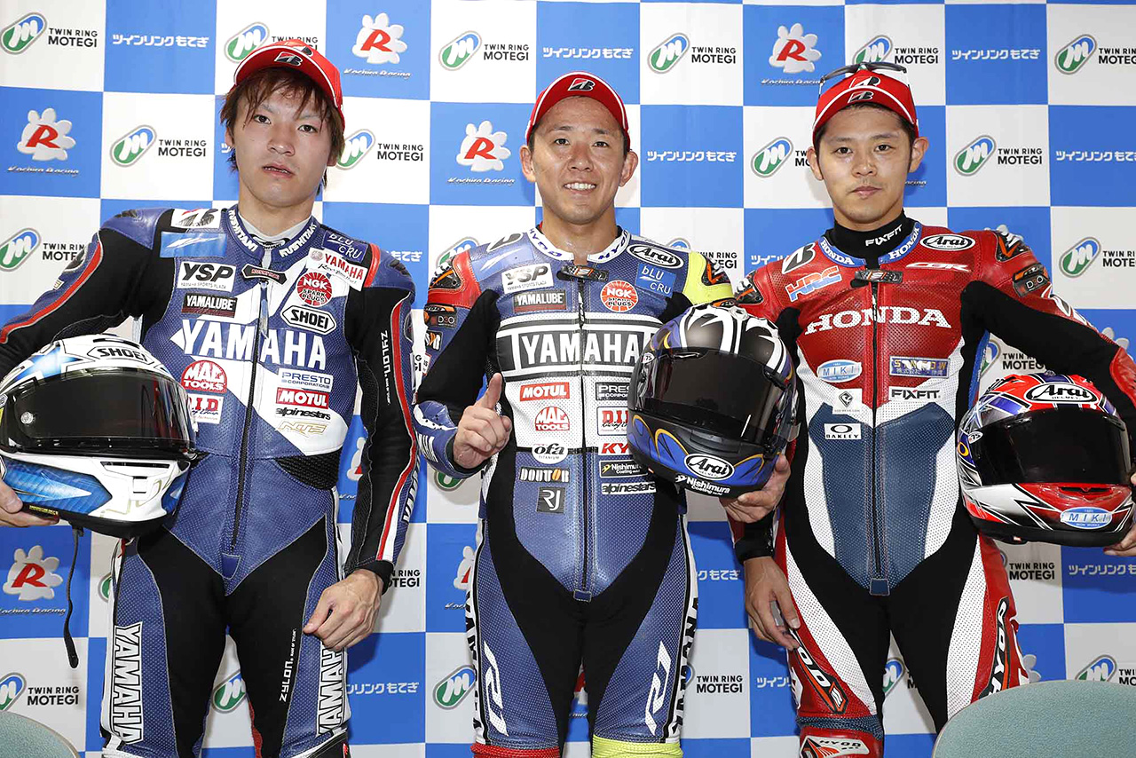 決勝会見に臨んだ中須賀克行（YAMAHA FACTORY RACING TEAM）、野左根航汰（YAMAHA FACTORY RACING TEAM #5）、高橋巧（Team HRC）
