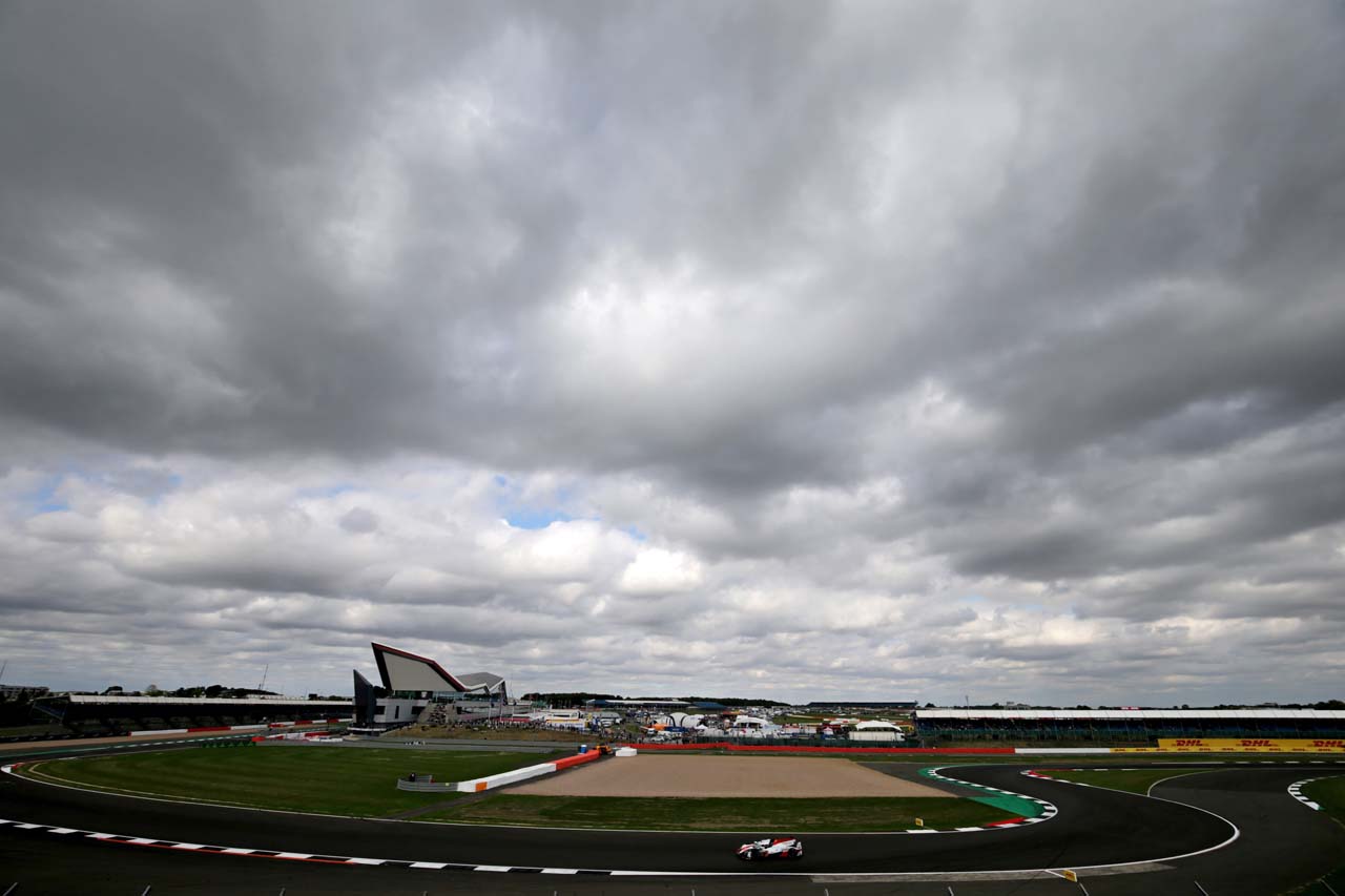 シルバーストンは2017～2018年のシーズンオフに路面の全面再舗装を伴う改修工事が行なわれた