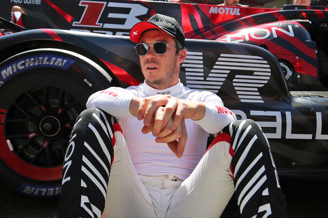 ニール・ジャニ、ブルーノ・セナとともに1号車レベリオンR13をドライブするアンドレ・ロッテラー