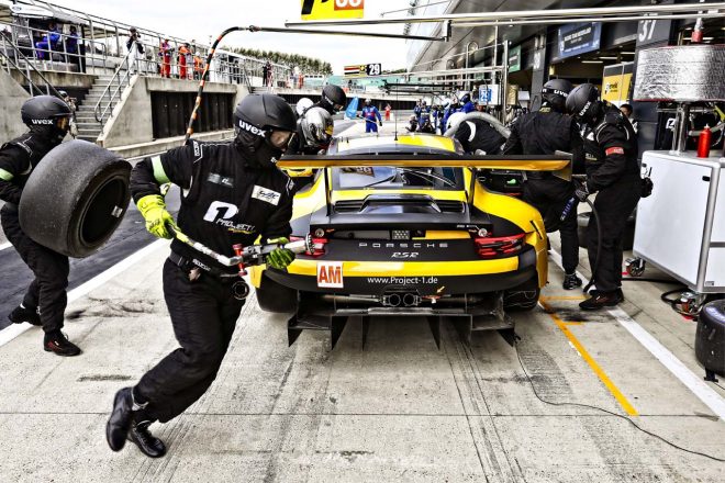 チーム・プロジェクト1の56号車ポルシェ911 RSR