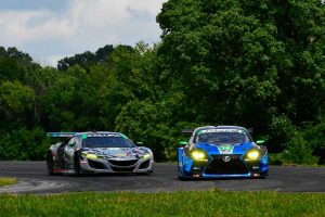 優勝した14号車レクサスRC F GT3と3位となった86号車アキュラNSX GT3