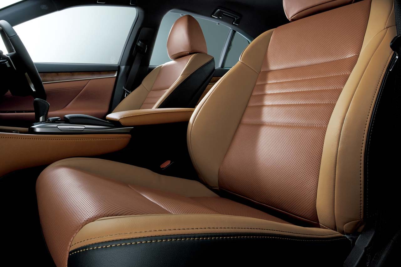特別仕様車 Black Sequence 本革シート レクサス 国内50万台販売を記念しgs Is Lxなど6車種にブラック内外装の特別仕様車を設定の画像 写真 2 Autosport Web