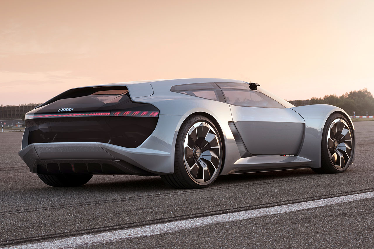 アウディがペブルビーチ・オートモーティブ・ウィークで世界初公開する『Audi PB18 e-tron』