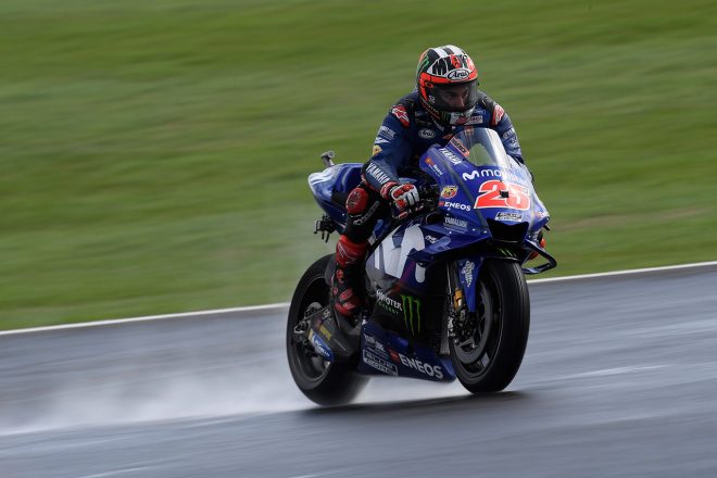 MotoGPイギリスGP予選日の様子。フリー走行4回目終盤ではウエットコンディションになった