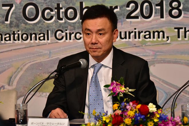 MotoGP開催について説明するポーンパヌ・サウェータルン氏
