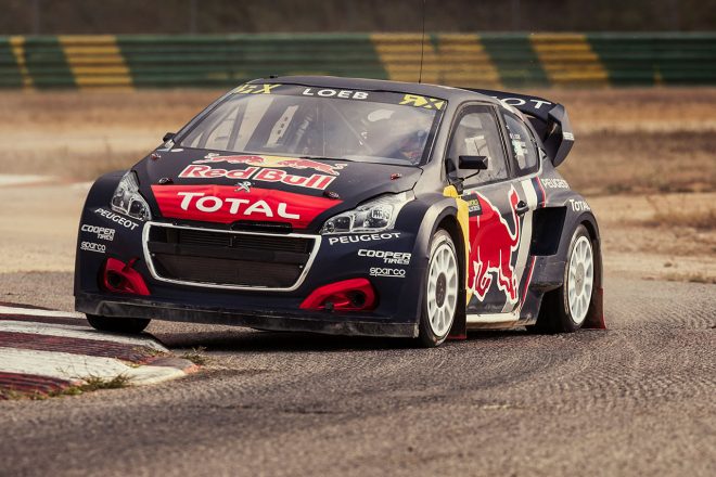 フランスRXに向けた事前テストへ参加したセバスチャン・ローブ（プジョー208WRX）