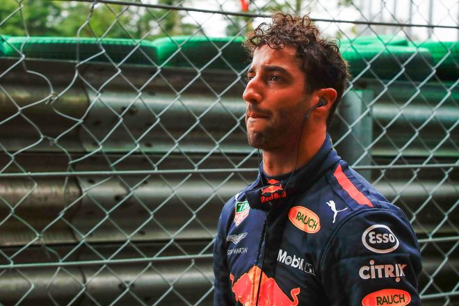 2018年F1第14戦イタリアGP　マシントラブルでリタイアとなったダニエル・リカルド