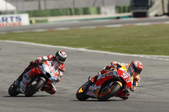 2位争いを展開したマルケスとロレンソ