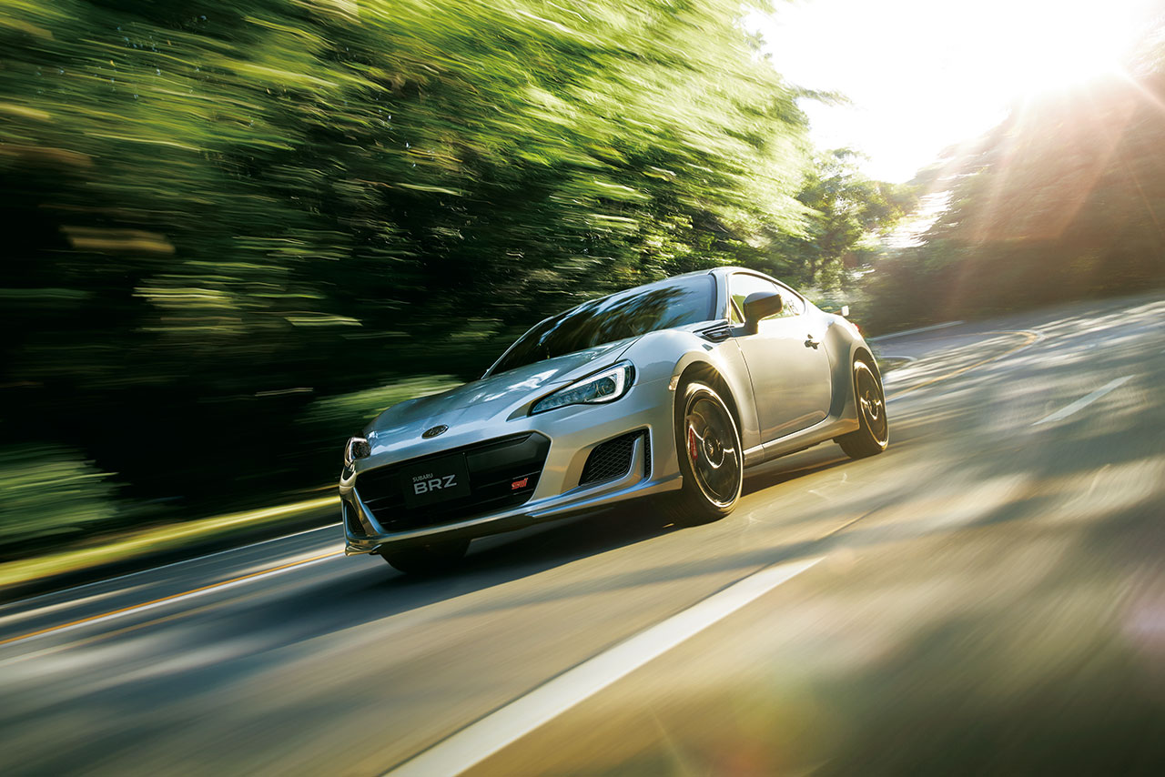 2018年9月11日に発表・発売されたスバルBRZ改良モデル（STI Sportグレード）