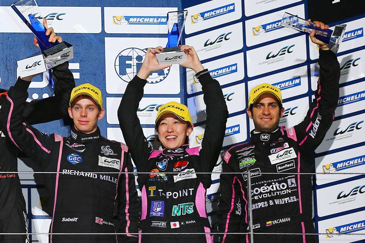女性ドライバーとして史上初めてWECの表彰台に立った井原慶子／2014年WEC富士
