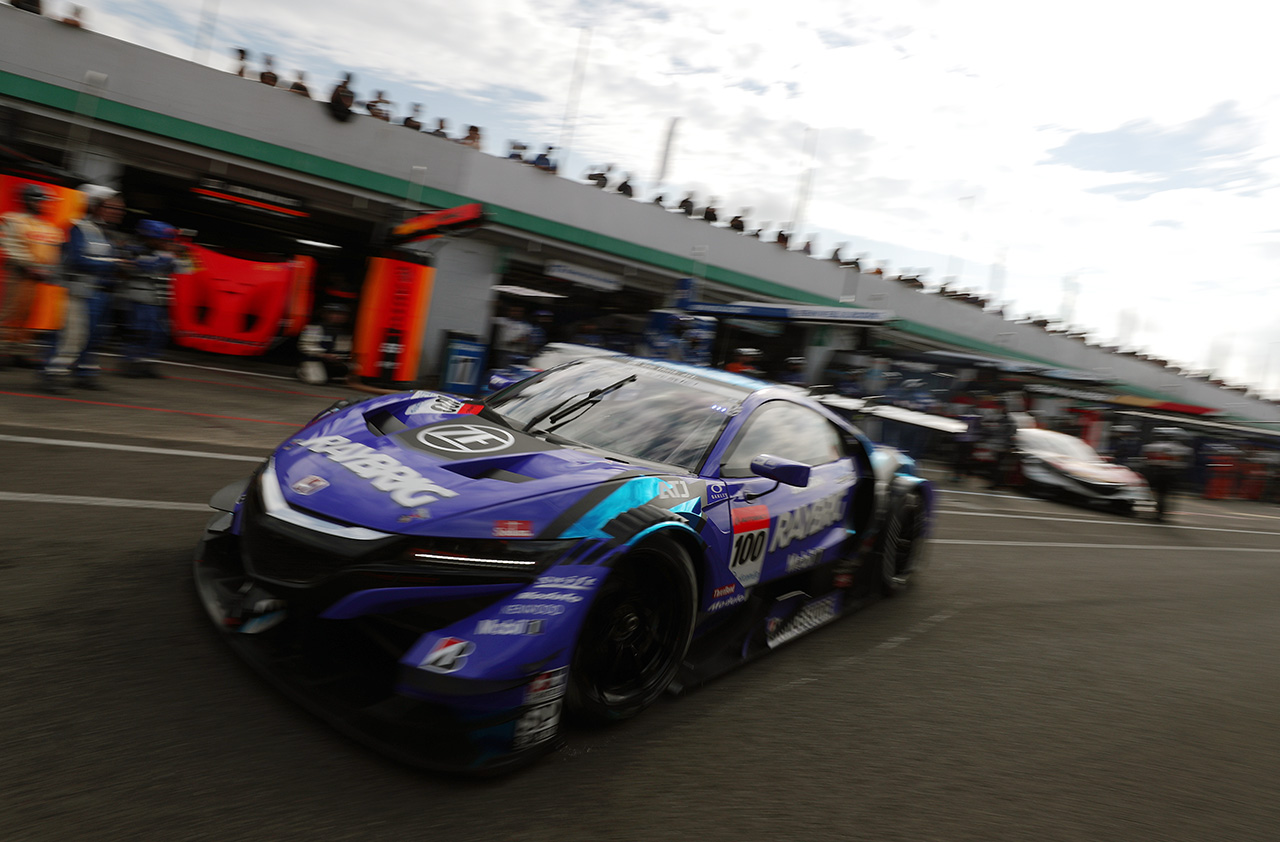 スーパーGT第6戦SUGO予選でポールポジションを獲得したRAYBRIG NSX-GT