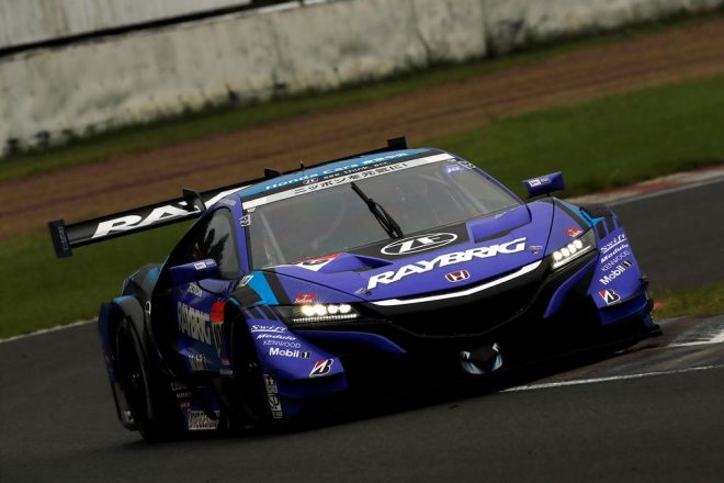 優勝したRAYBRIG NSX-GT