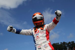 第10戦は角田裕毅(HFDP/SRS/コチラレーシング)がポール・トゥ・ウィン