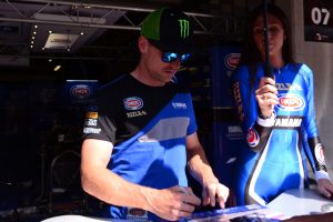 アレックス・ロウズもファンサービス