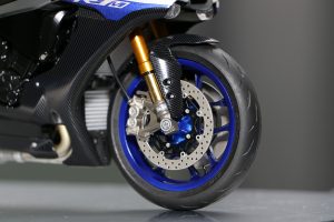 タイヤのトレッドパターンも忠実に再現している