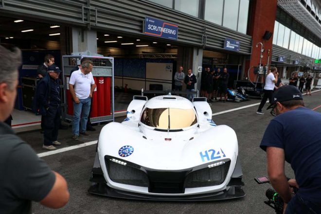 GreenGT LMPH2Gはアデス03 LMP3をモディファイした実験車両だ