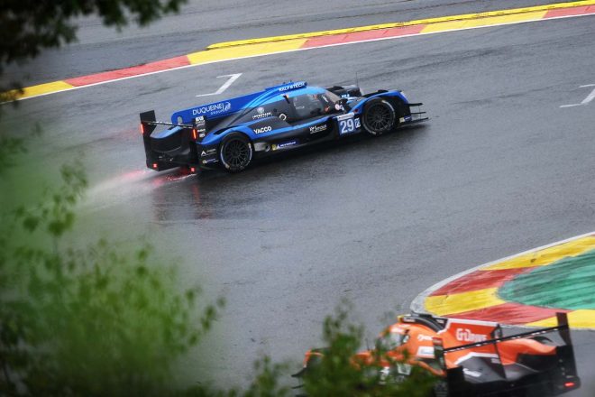 26号車オレカを交わしレース序盤をリードしたデュケイン・エンジニアリングの29号車オレカ07