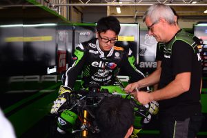 走行のない木曜はポジション合わせと…