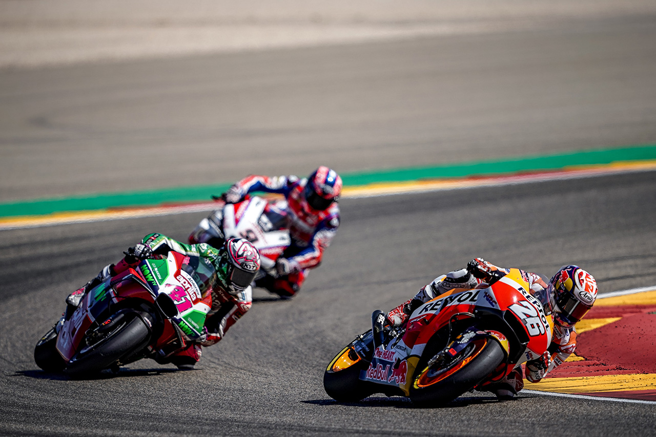 第14戦アラゴンGP 走行シーン