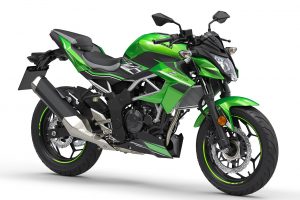 Z125（キャンディ・ライム・グリーン／メタリック・フラット・スパーク・ブラック）