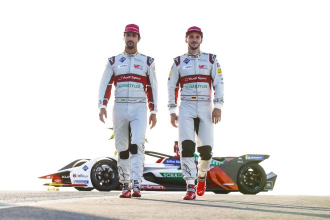 2シーズンぶりのチャンピオンを目指しアウディスポーツ・アプト・シェフラーから第5シーズンに臨むルーカス・ディ・グラッシ（左）