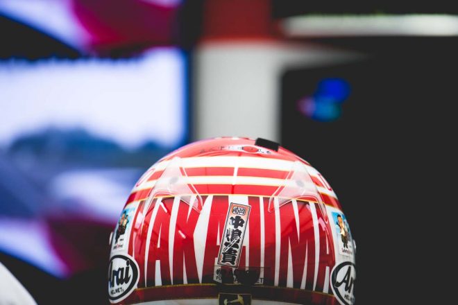 中嶋一貴のヘルメット