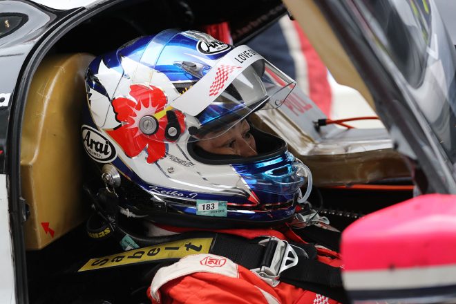 50号車リジェJS P217・ギブソンをドライブする井原慶子