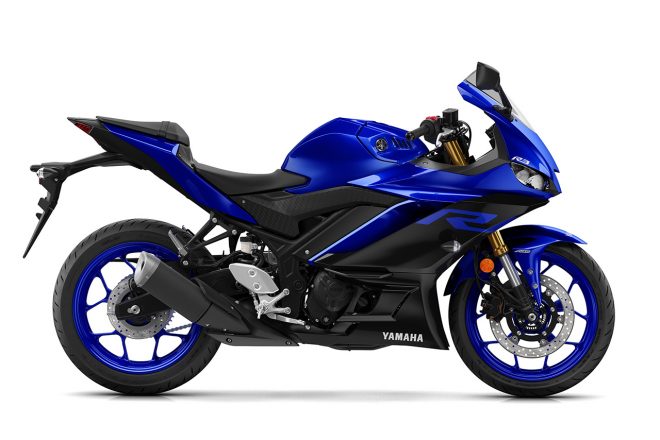 2019年型YZF-R3（ヤマハブルー）