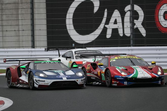 66号車フォードGTと71号車フェラーリ488 GTE EVO