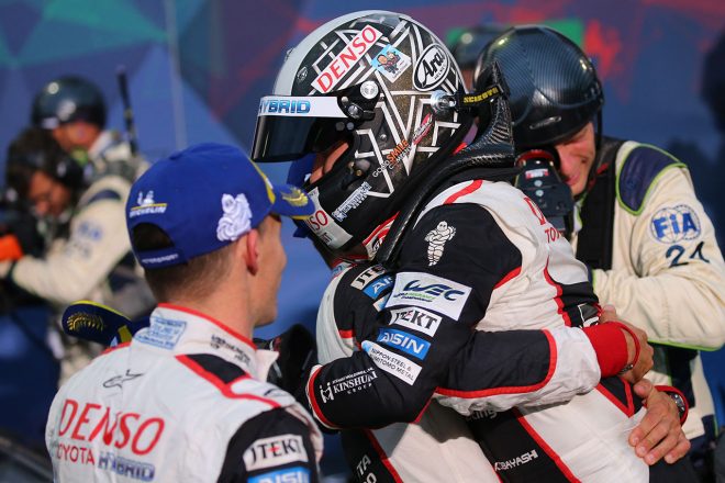 最終スティントを担当した小林可夢偉