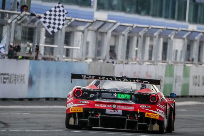 第11戦を制した27号車フェラーリ488 GT3
