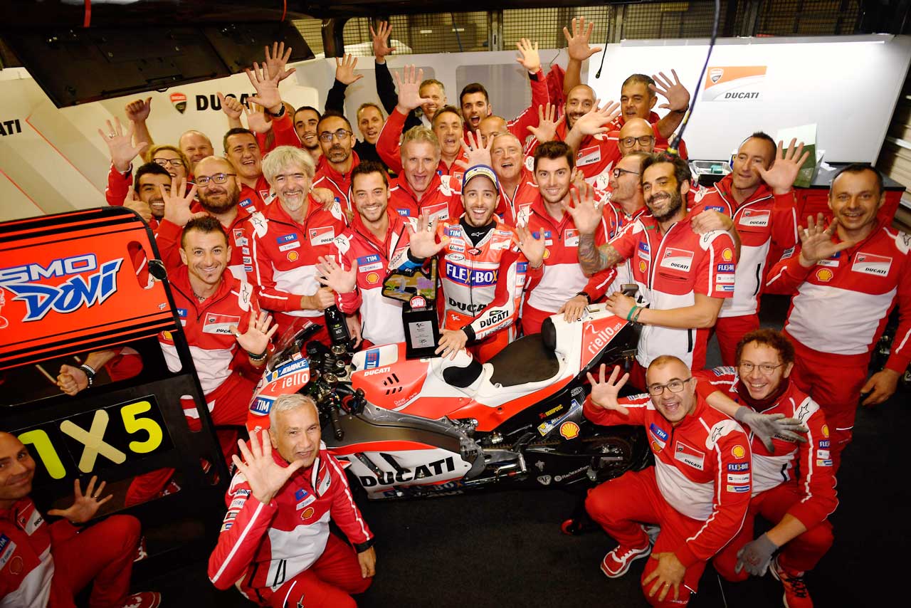 2017MotoGP日本GPで優勝したアンドレア・ドヴィツィオーゾ